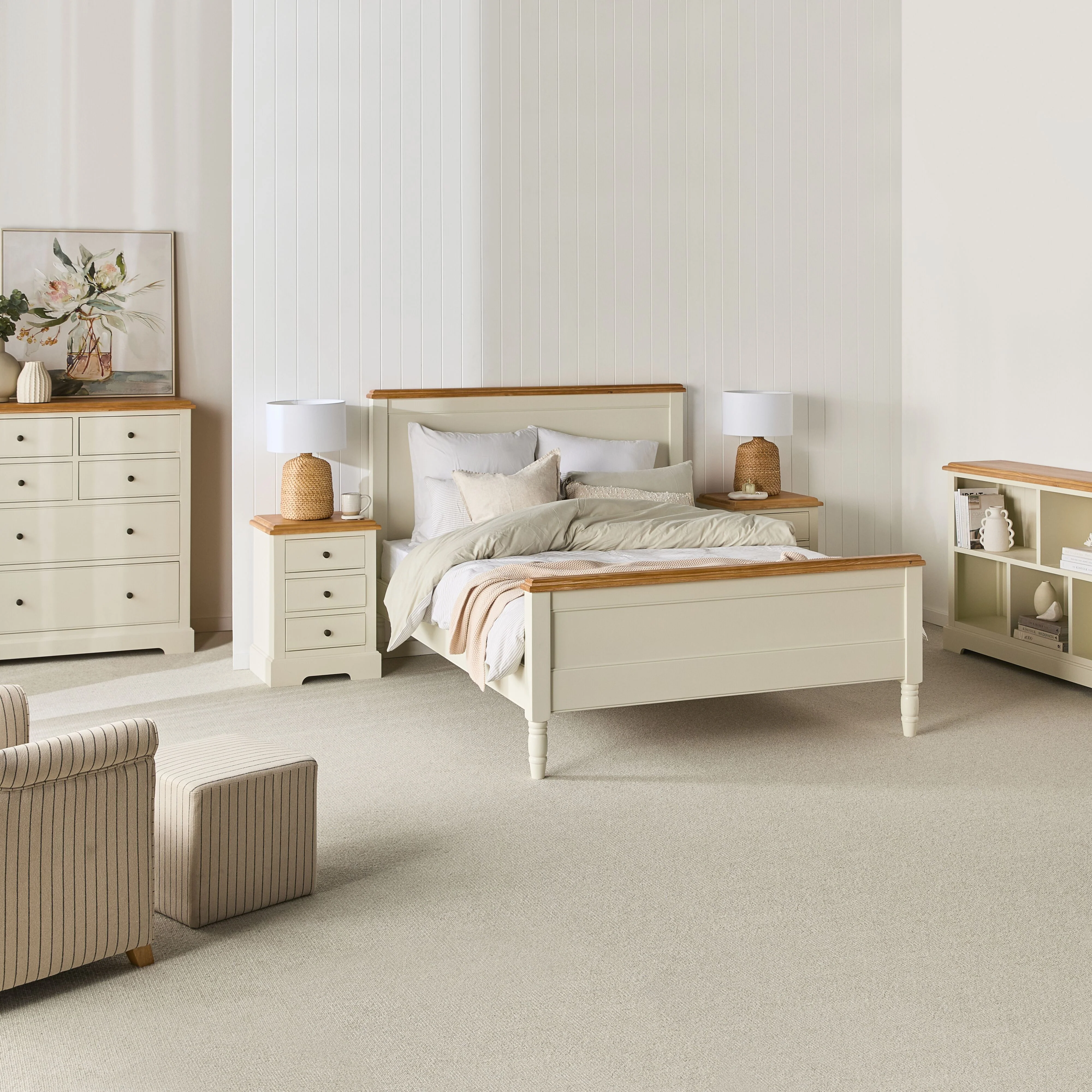 Clover 3 Drawer Bedside Table - Image 14