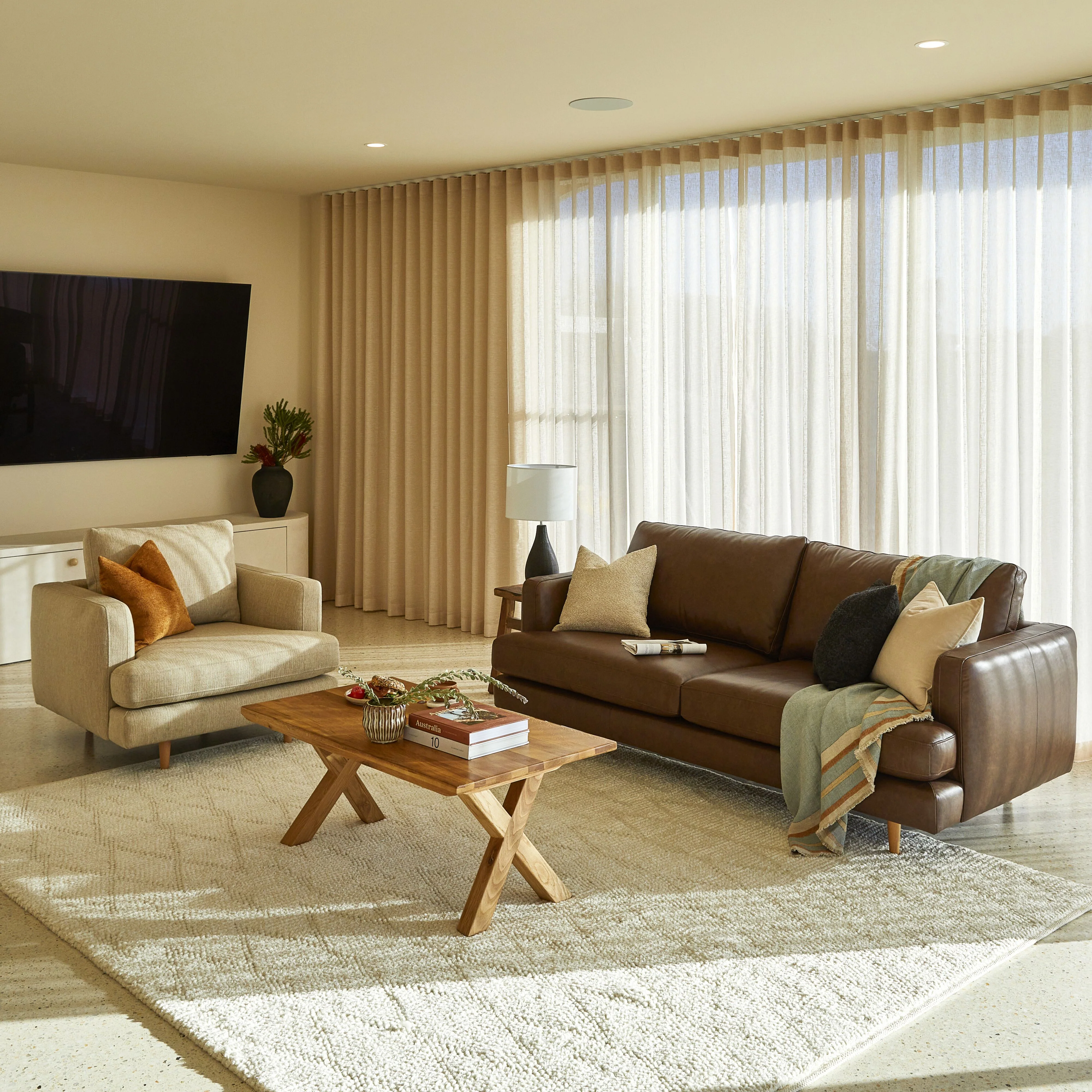 Harrison 3 Seater Leather Sofa Dakota Mocha - Image 9