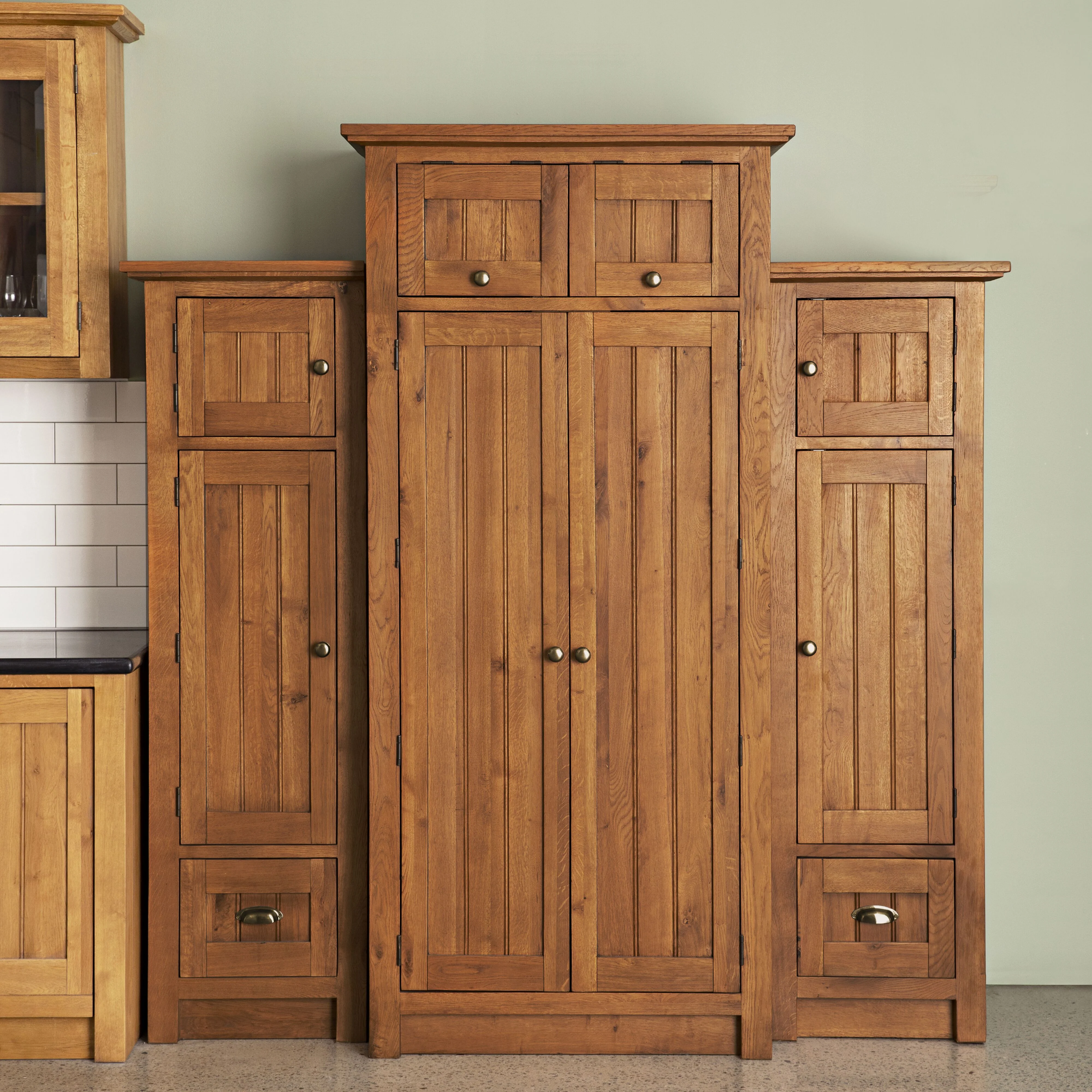 Oakford Larder Side Cabinet Right 550x485x1800mm - Image 9